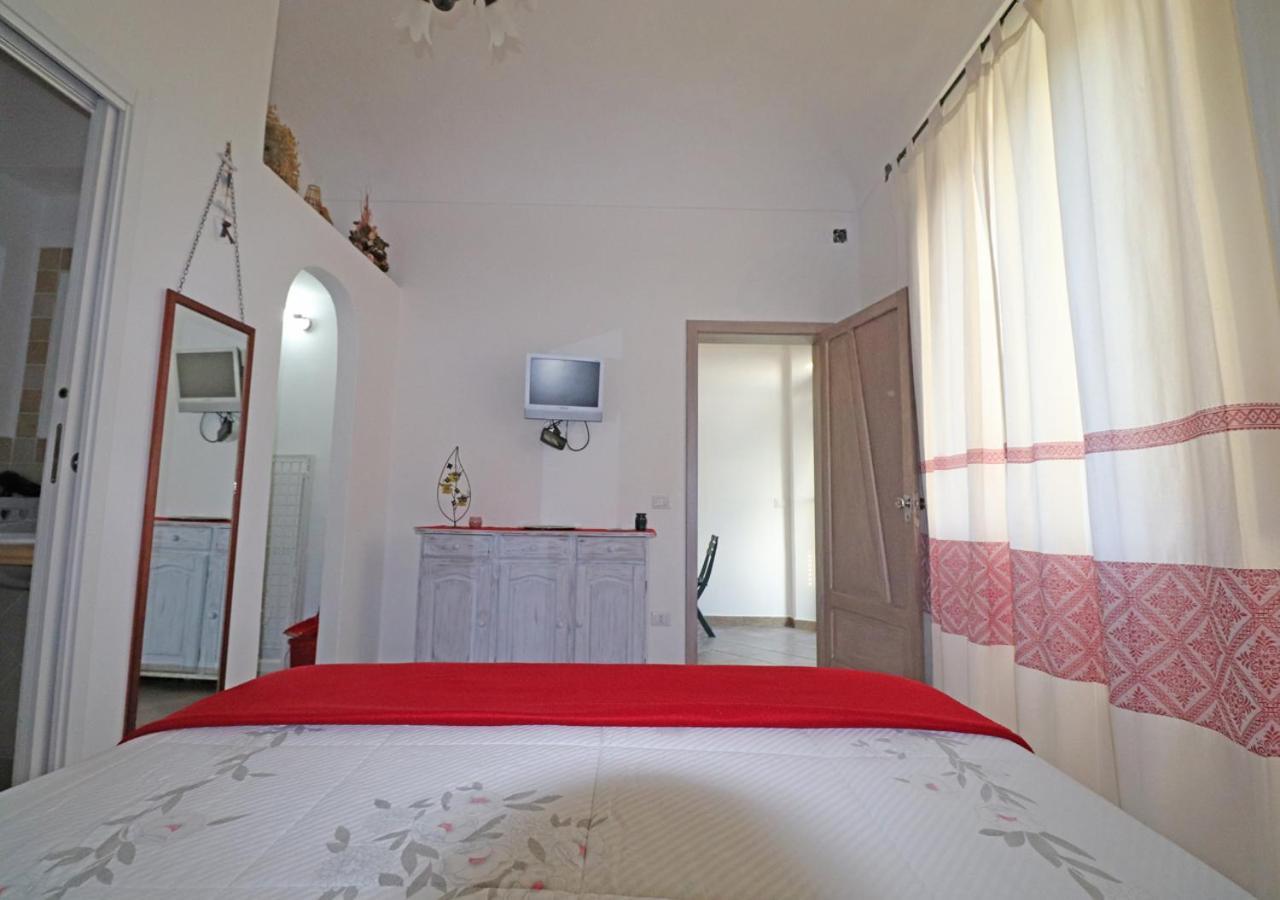 Apartment - Mongiardino 01 La Maddalena (Sassari)